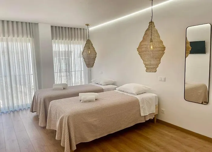 Pontinha Exclusive House