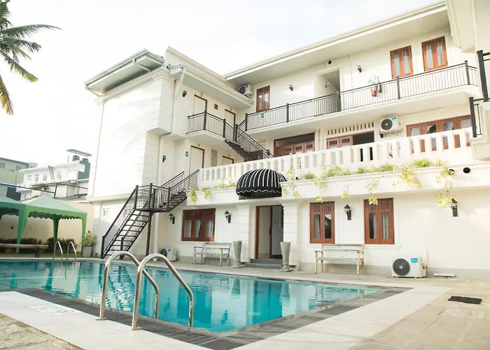 Forever City Hotel