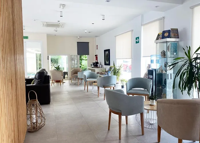 Hotel Senderos Agua Amarga 
