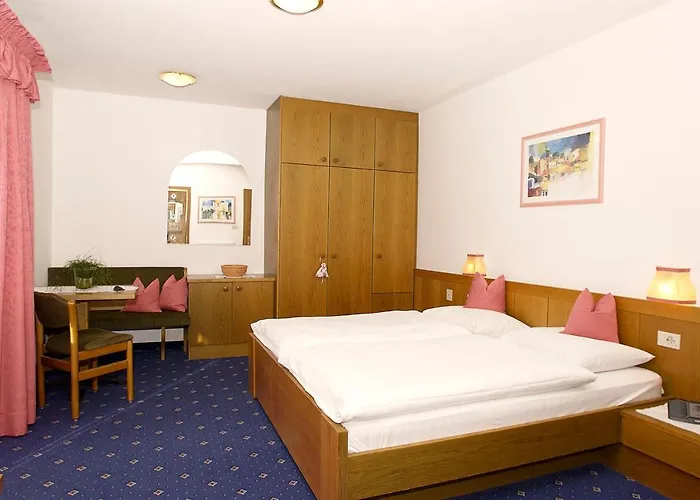 Palmengarten Hotel Gstoer Algund