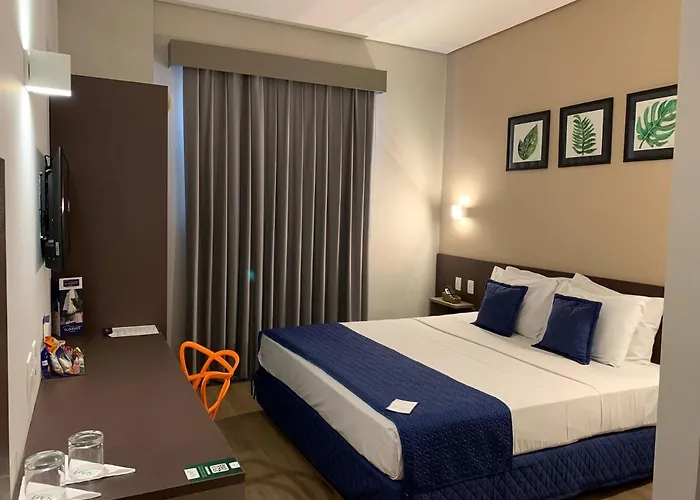 Summit Suites Hotel - Pindamonhangaba