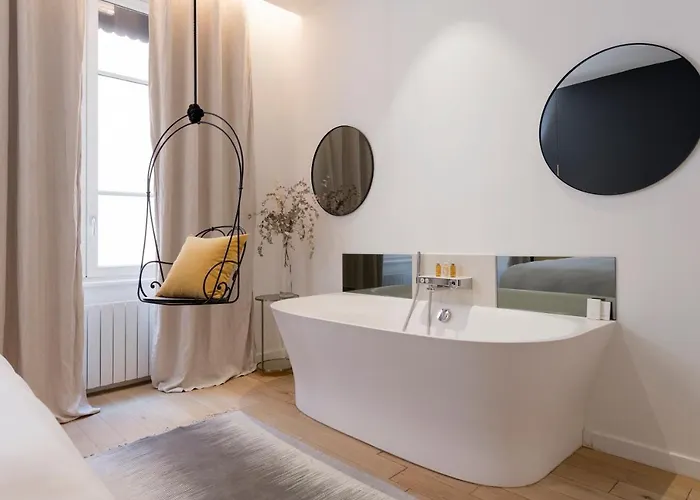 Mihotel Charite