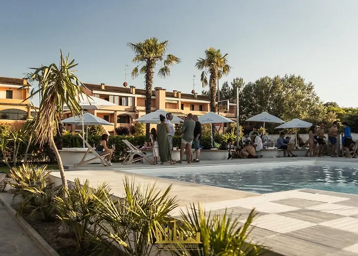 Dubaibeachotel Llido Degli Estensi