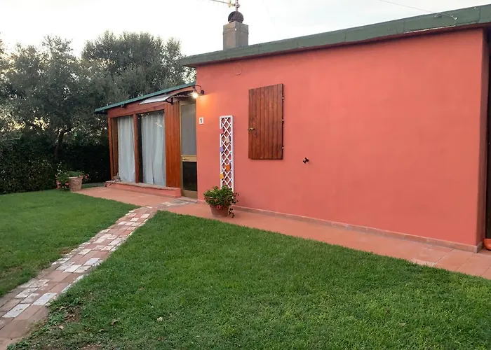 Casa nel verde Orbetello Albinia