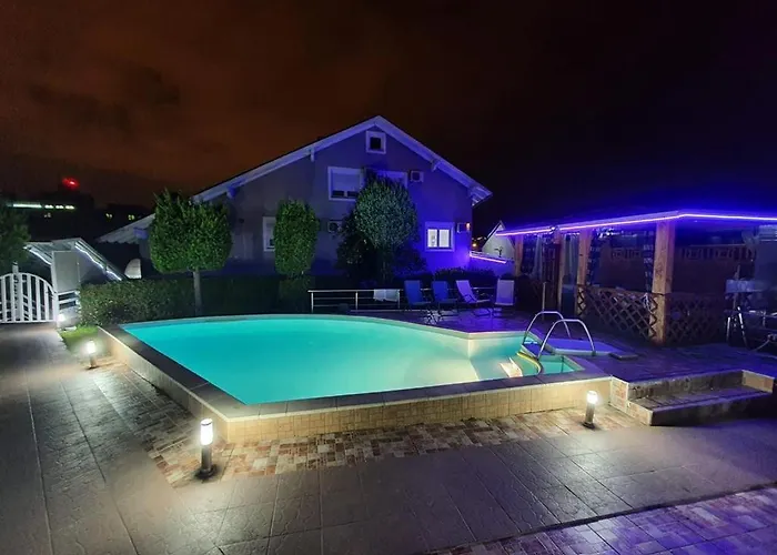 Vila Marija Rooms