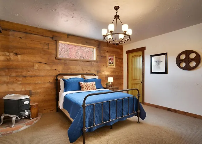 Hideout At The Rim Bed & Breakfast Moab