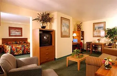 Best Western Hilltop House Hotel