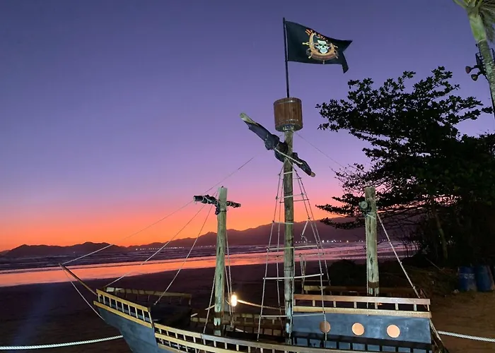 Pousada Jolly Roger Bertioga