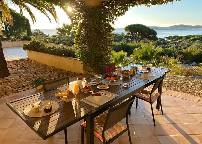La Mauresque Bed and Breakfast Grimaud