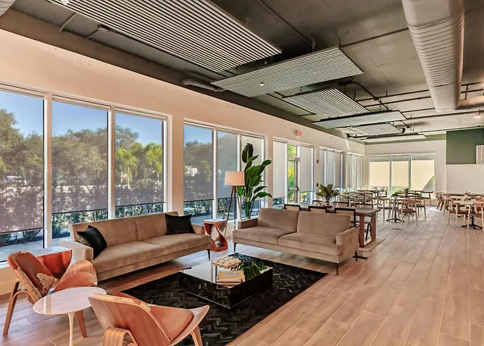 Kompose Boutique Hotel Sarasota
