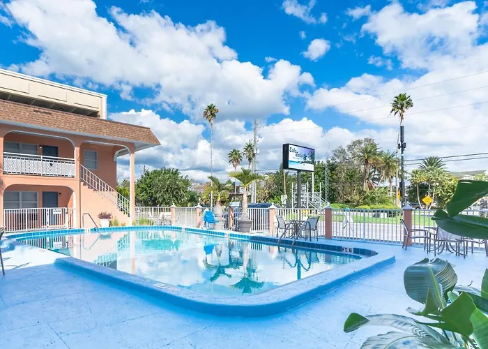 Echo Sails Motel