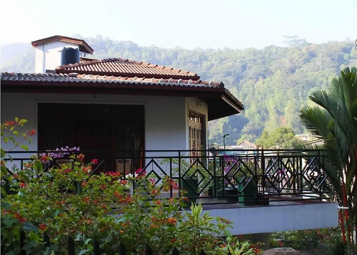 Kandy Bliss Lounge