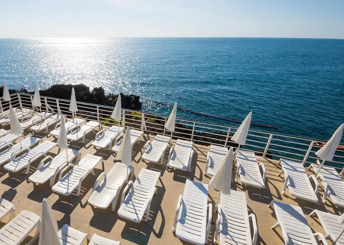 Fellini Suites Lungomare Near The Sea