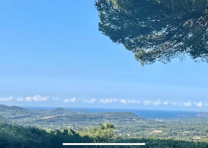 Hôtels à Le Beausset
