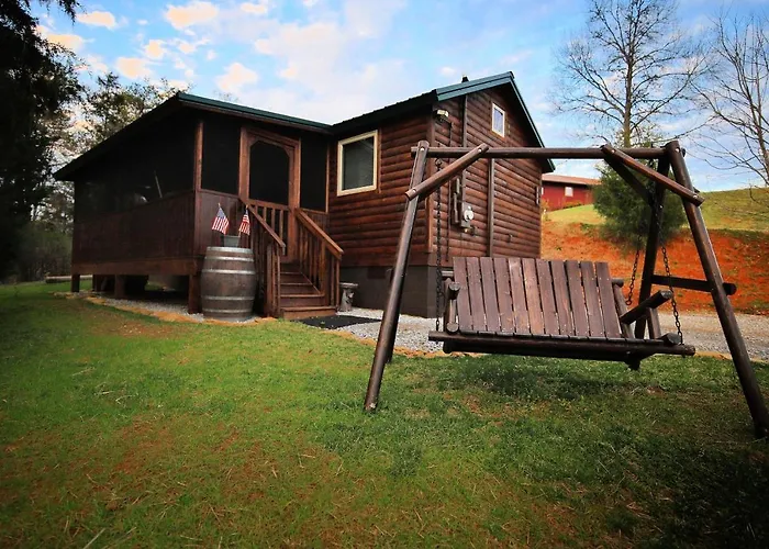 Smoky Hollow Outdoor Resort - Log Cabin Sevierville