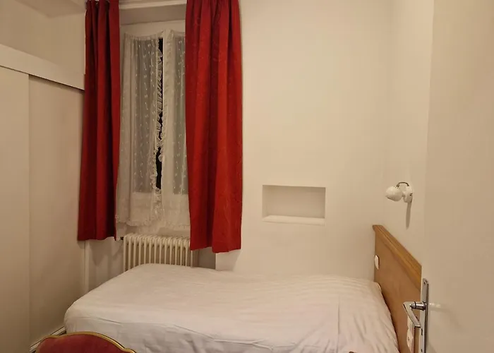 Hotel Bellevue Chambon-sur-Lac