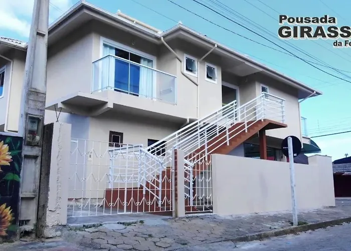 Hotéis de Garopaba