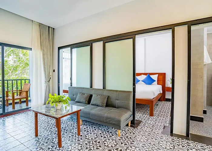 Hotels in Kampot
