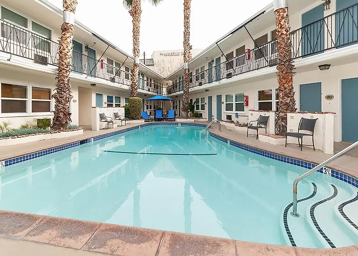 2021 Olive Hotel Burbank
