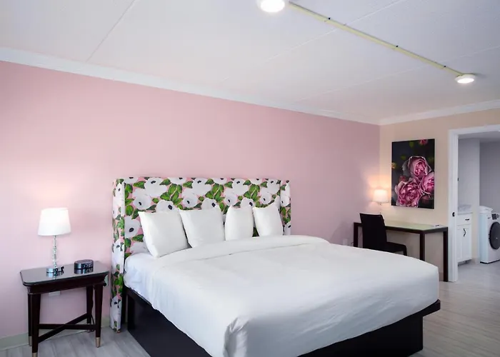 Bella Vista Hotel & Suites Lynchburg