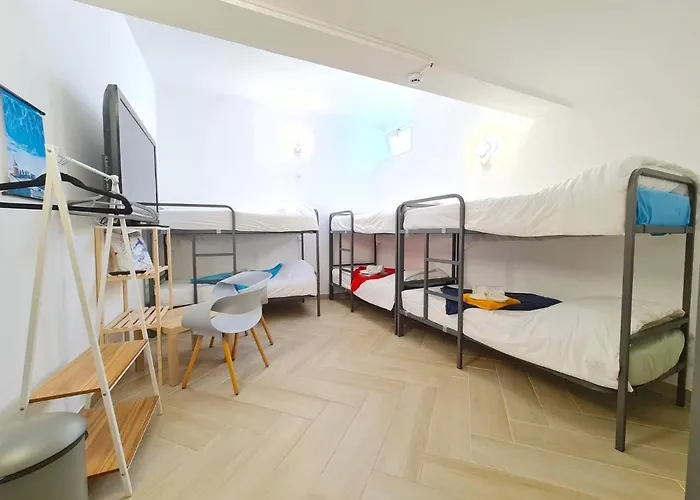 Quartos para grupos Nazaré