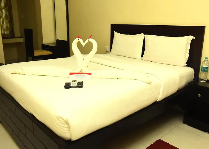 Temple Stay - Uma Residency And Guest House
