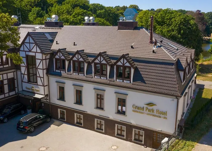 Grand Park Hotel