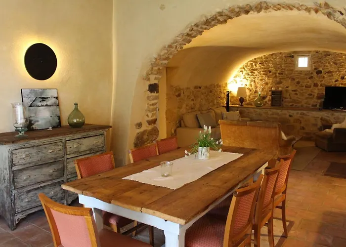 Les Romarins B&B, 10 Min D'Uzes, Piscine Et Grand Jardin, Table D'Hote
