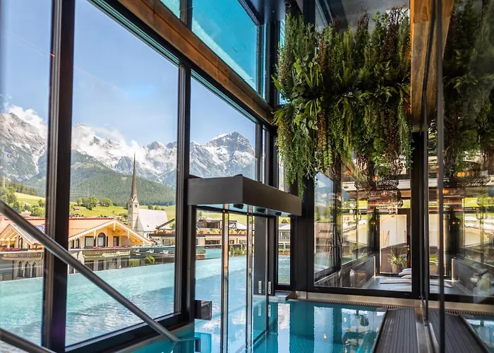 Hotel Lohningerhof Maria Alm am Steinernen Meer