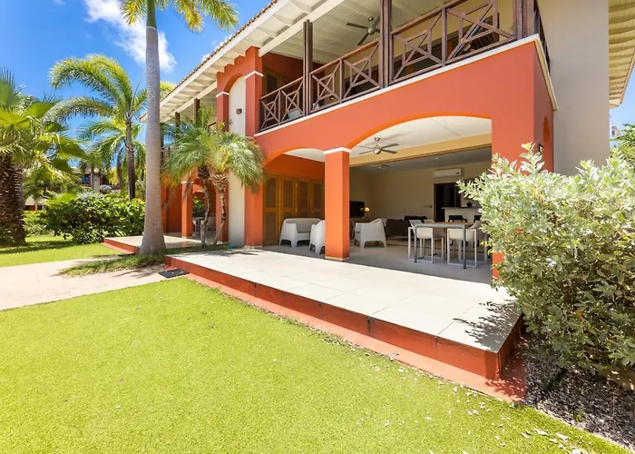 Spanish Water Apartments
