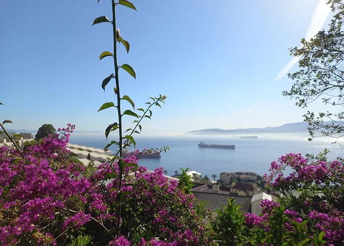 The Hub Studio With Balcony, Wi-Fi & Gym Aparthotel Gibraltar