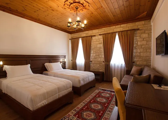 Rose Garden Hotel