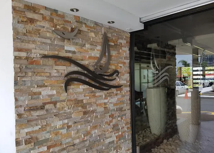Marbella Del Caribe Isla Verde Beachfront Aparthotel San Juan