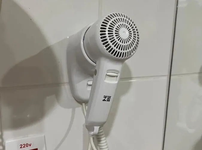 Apartamento No Tropical Executive Hotel Com Varanda, 1 Cama De Casal E 2 Camas De Solteiro Manaus