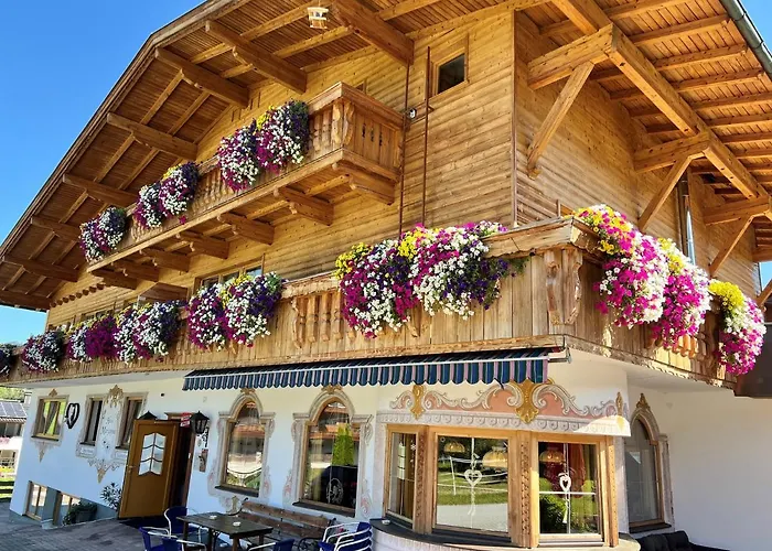 Haus Marjanne Aparthotel Niederau