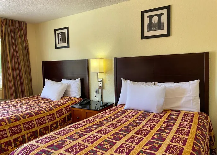 Motel 7 - Near Six Flags, Vallejo - Napa Valley
