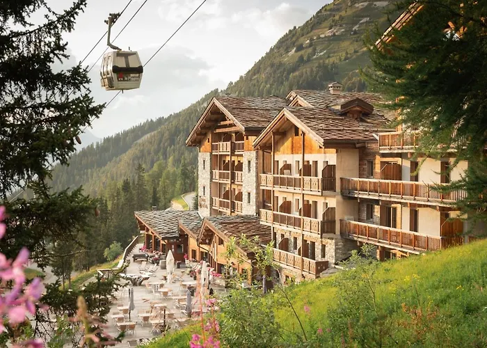 Hôtel Carlina by Les Etincelles La Plagne