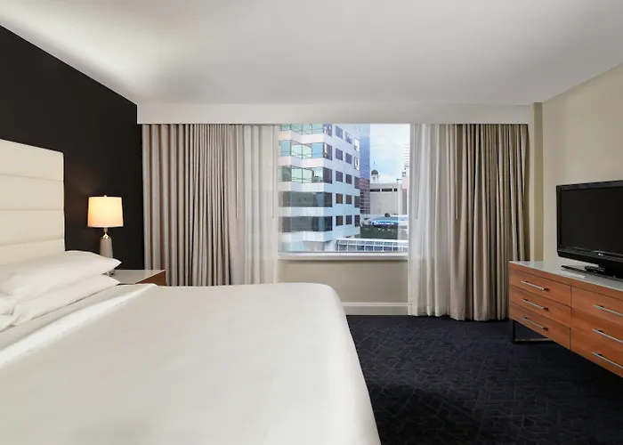 Hotel Tampa Riverwalk