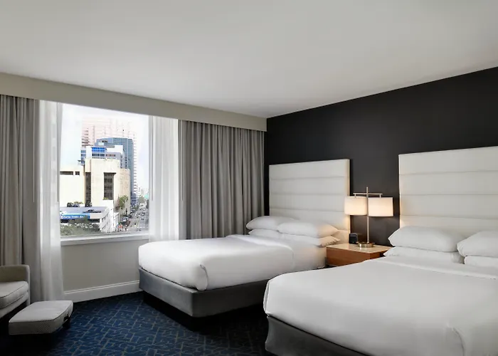 Hotel Tampa Riverwalk