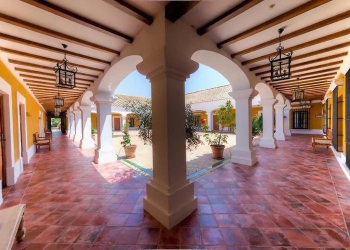 Hotel Cortijo Los Naranjos De San Juan Las Cabezas de San Juan
