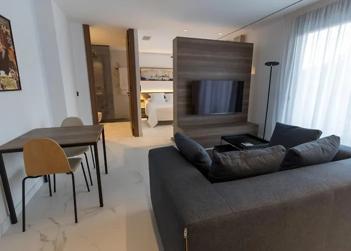 RÍOS SUITES Tudela