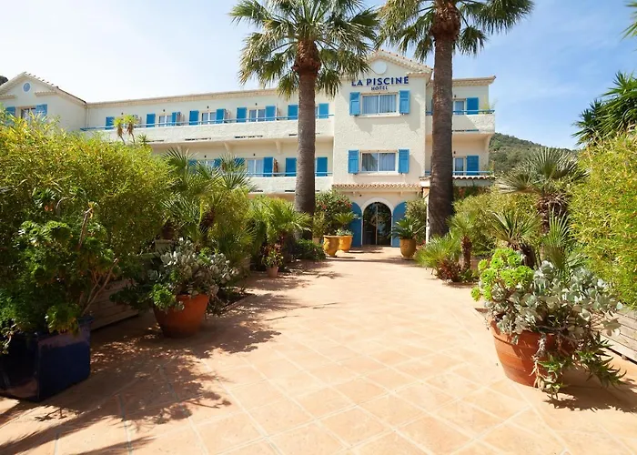 Hôtel La Piscine Le Lavandou