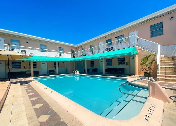 Paradise Oceanfront By Hbh Hollywood