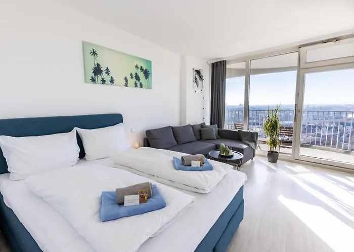 Arbio I Balcony Apartments Augsburg