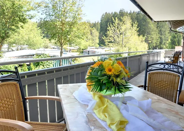 Hotels in Aitrang