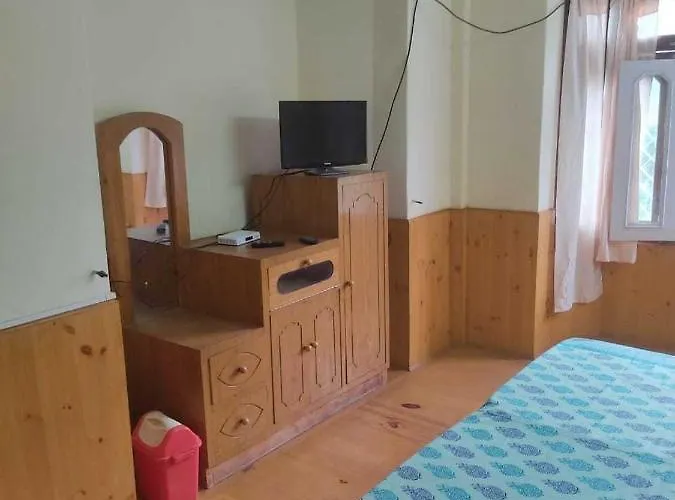 Hotel O Apple Resort