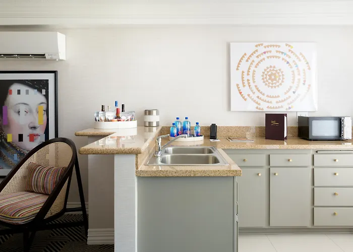 West Hollywood Boutique Hotels