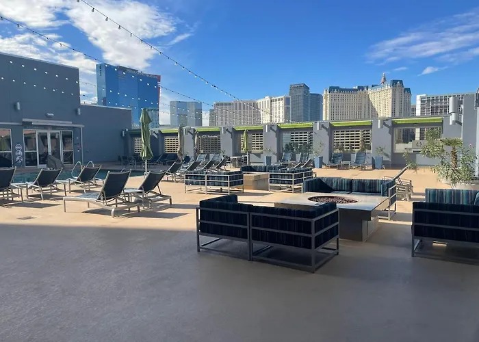 The Platinum Hotel & Spa Strip View Suite