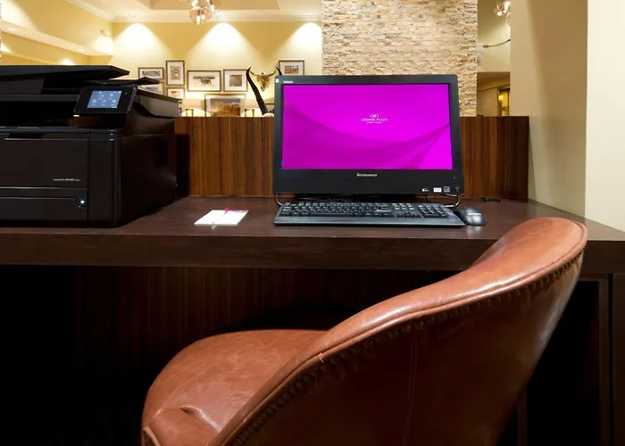Crowne Plaza Albuquerque By Ihg Hotel
