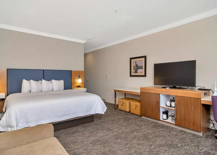 Hampton Inn & Suites Fort Worth-Fossil Creek